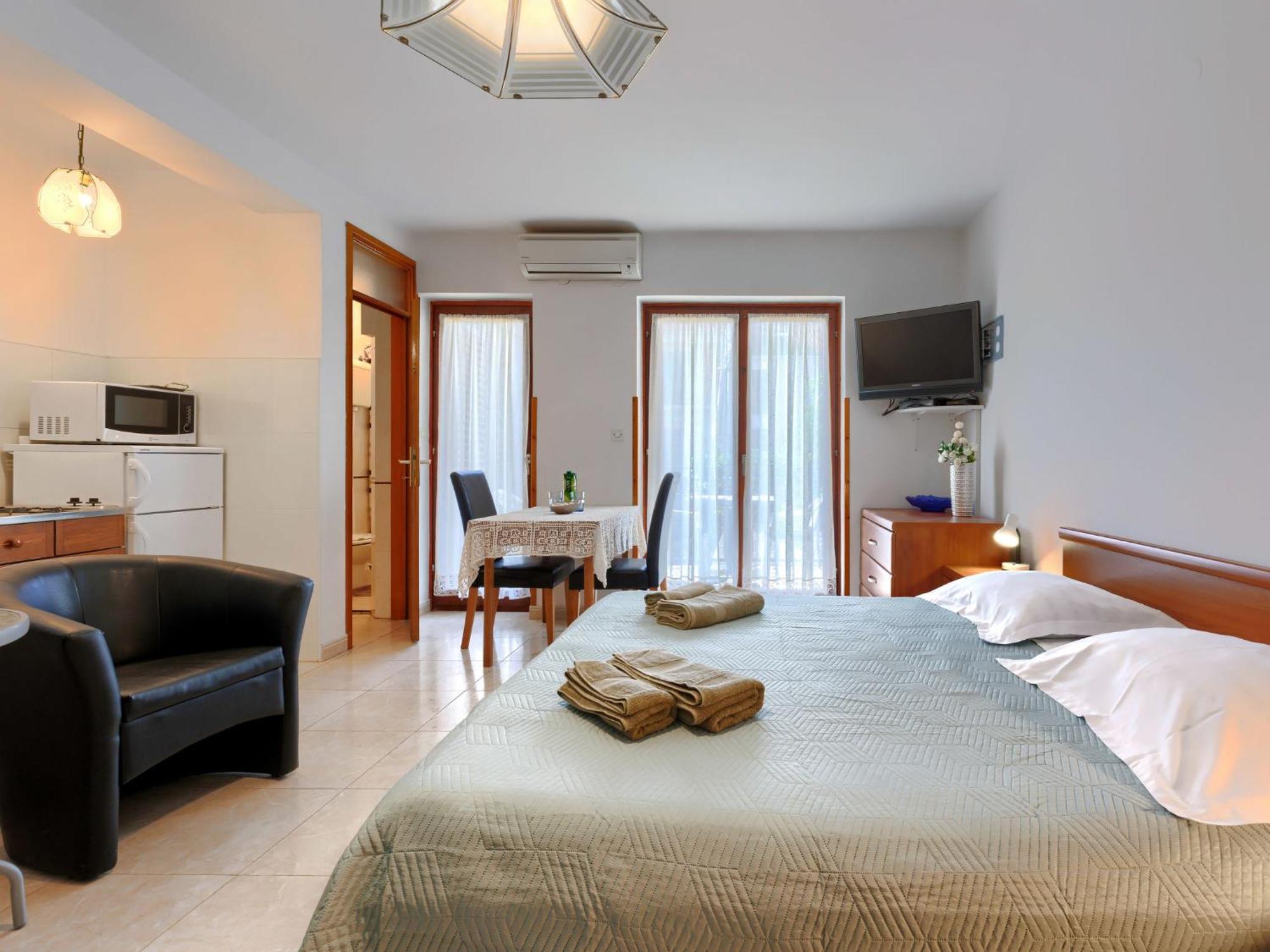 Apartment Alba - Roj157 By Interhome ロヴィニ エクステリア 写真